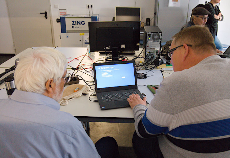 &copy; www.linux-praktiker.de: Linux Presentation Day Leverkusen